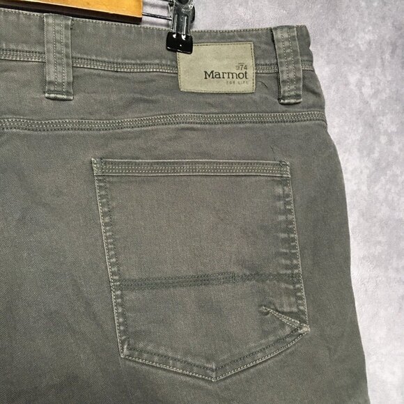 Marmot Men Cargo Shorts size 38 Gray Tech Work Trail Gusset Cotton Stretch Blend - Picture 4 of 15